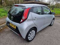 used Toyota Aygo 1.0 VVT-i x-play Euro 6 5dr