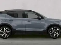 Second-hand Volvo XC40 R-Design Pro 197 CP (144 kW) 2022 SUV