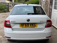 Used Skoda Octavia SE Drive 2019 White Hatchback