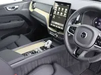 Usado Volvo XC60 Plus 250 HP (183 kW) 2026 SUV