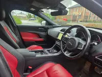 Used Jaguar XE 180 HP (132 kW) 2019 Black Sedan