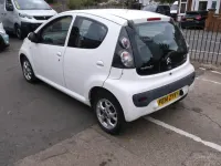 Used Citroën C1 68 HP (50 kW) 2014 White Hatchback
