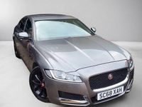Second-hand Jaguar XF R-Sport 180 CP (132 kW) 2018 Gri Berlinǎ