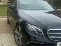 Used Mercedes E220 SE 194 HP (142 kW) 2019 Black Sedan