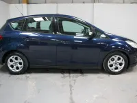 Used Ford C-MAX Zetec 2011 Blue MPV