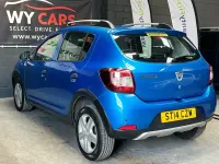 Used Dacia Sandero Lauréate 88 HP (64 kW) 2014 Blue Hatchback
