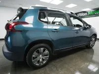 Używany Peugeot 2008 Active 2018 Zielony SUV