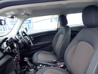 Używany Mini ONE Hatch 102 KM (75 kW) 2016 Niebieski Hatchback