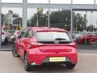 Used Hyundai i20 SE 100 HP (73 kW) 2022 Red Hatchback