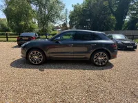 Used Porsche Macan 252 HP (185 kW) 2016 Grey SUV