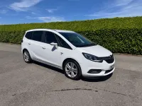 Used Vauxhall Zafira SRi 140 HP (102 kW) 2017 White MPV