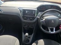 used Peugeot 208 1.2 PURETECH ALLURE EURO 6 5DR PETROL FROM 2015 FROM GODALMING (GU7 2RD) | SPOTICAR