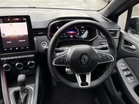 Used Renault Clio V Esprit Alpine 143 HP (105 kW) 2024 Grey Hatchback