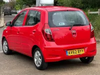 Käytetty Hyundai i10 Active 86 HP (63 kW) 2012 Punainen Viistoperä