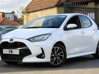 Used Toyota Yaris Hybrid Design 2023 White Hatchback