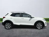 Used Kia Stonic 2021 White SUV