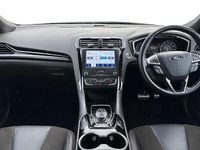 Begagnad Ford Mondeo ST-Line 190 HK (139 kW) 2021 Grå Kombi