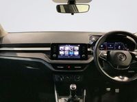 Used Skoda Fabia Colour Edition 80 HP (58 kW) 2022 White Hatchback