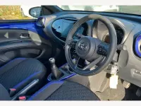 Used Toyota Aygo X 72 HP (52 kW) 2025 Blue SUV