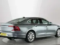 Usado Volvo S90 Momentum 188 HP (138 kW) 2020 Sedan