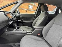 Used Honda Jazz Hybrid 109 HP (80 kW) 2022 White Hatchback