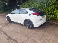 Używany Honda Civic Black Edition 2015 Biały Hatchback