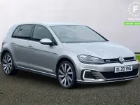 Begagnad VW Golf VIII Advance 2020 Silver Halvkombi