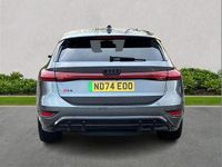 Usado Audi e-tron Performance 269 kW (367 HP) 2025 Cinzento SUV