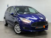 Usado Ford Fiesta Titanium 2017 Azul Citadino