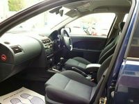 Używany Ford Mondeo 2004 Hatchback
