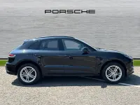 Used Porsche Macan 265 HP (194 kW) 2025 Black SUV