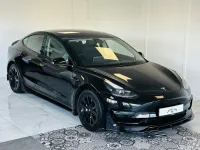 Używany Tesla Model 3 Standard Range Plus 366 kW (498 KM) 2022 Czarny Sedan/Limuzyna