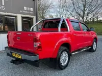 Used Toyota HiLux 171 HP (125 kW) 2015 Red Pickup