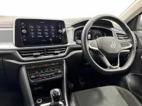 Used VW T-Roc Style 150 HP (110 kW) 2025 Silver SUV