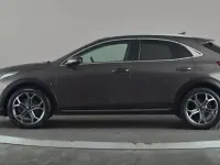 Used Kia XCeed 120 HP (88 kW) 2021 Brown SUV
