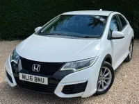 Used Honda Civic S 120 HP (88 kW) 2016 White Hatchback