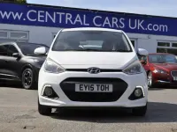 Used Hyundai i10 Premium 66 HP (48 kW) 2015 White Hatchback