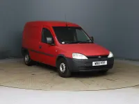 Usado Vauxhall Combo 75 CV (55 kW) 2011 Rojo Van