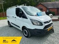 Used Ford Transit Custom 105 HP (77 kW) 2017 White Van