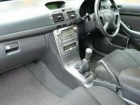 used Toyota Avensis 2.0