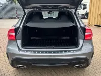 Usado Mercedes GLA250 AMG line 211 HP (155 kW) 2016 Cinzento SUV