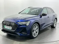 Usado Audi e-tron Black Edition 300 kW (408 HP) 2021 Azul SUV
