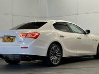 Used Maserati Ghibli 275 HP (202 kW) 2017 White Sedan