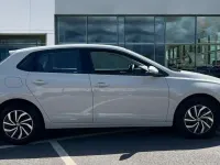 Used VW Polo Life 95 HP (69 kW) 2023 Ascot grey Hatchback