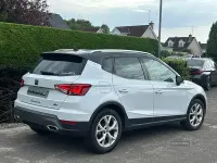 Used Seat Arona FR 110 HP (80 kW) 2023 White SUV