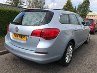 used Vauxhall Astra 1.6 16V Tech Line Sports Tourer 5dr Petrol Auto Euro 5 (115 ps)