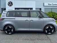 Usado VW ID. Buzz Pro 150 kW (204 HP) 2023 Prateado Monovolume