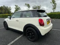 Used Mini ONE Classic 102 HP (75 kW) 2019 White Hatchback