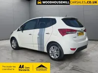 Used Hyundai ix20 Style 90 HP (66 kW) 2014 White Hatchback