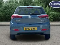 Käytetty Hyundai i20 SE 84 HP (61 kW) 2017 Sininen Viistoperä